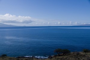 Ocean overlook, south towards Molakini, Whale watching point